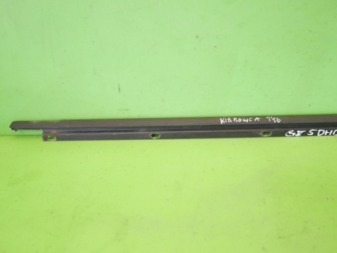 Listwa zgarniająca lewa tył VW GOLF V 1K HB 5D 03-09