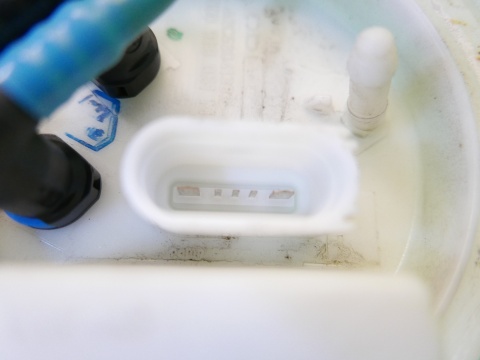 Pompa pompka paliwa 1K0919051M VW GOLF V 1K 1.4 16V HB 03-09