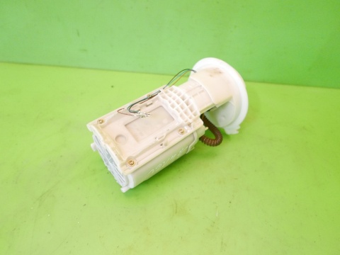 Pompa pompka paliwa 1K0919051M VW GOLF V 1K 1.4 16V HB 03-09