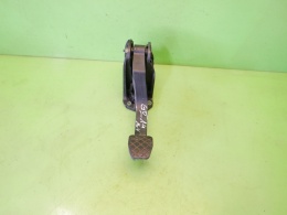 Pedał sprzęgła 1K1721059BD VW GOLF V 1K 1.4 16V 03-09