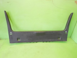 Osłona nakładka pasa tył próg bagażnika 1K6863459R VW GOLF V 1K HB 03-09