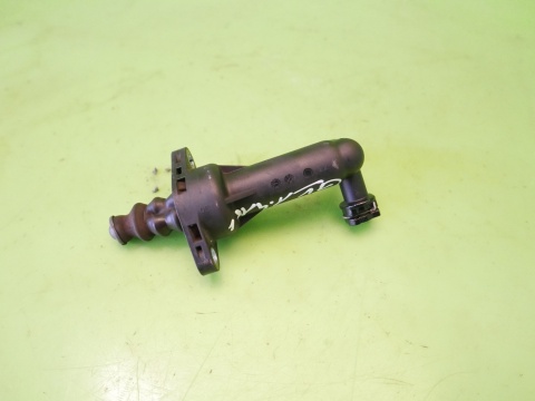 Wysprzęglik Pompa sprzęgła 6Q0721261F VW GOLF V 1K 1.4 16V 03-09