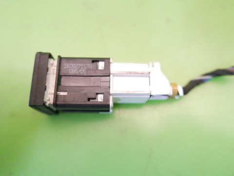 Przełącznik ESP OFF 1K0927117A VW GOLF V 1K 03-09