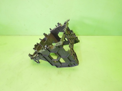 Ramka kosz stelaż mocowanie radia 1K0858005B VW GOLF V 1K 03-09