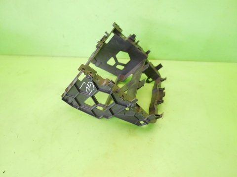 Ramka kosz stelaż mocowanie radia 1K0858005B VW GOLF V 1K 03-09