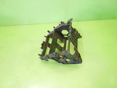 Ramka kosz stelaż mocowanie radia 1K0858005B VW GOLF V 1K 03-09