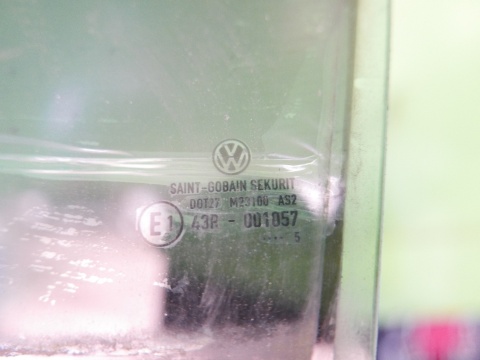 Szyba drzwiowa lewa tył duża VW GOLF V 1K HB 5D 03-09