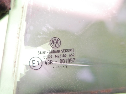Szyba drzwiowa lewa tył mała VW GOLF V 1K HB 5D 03-09