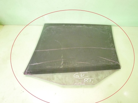 Szyba drzwiowa prawa tył duża VW GOLF V 1K HB 5D 03-09