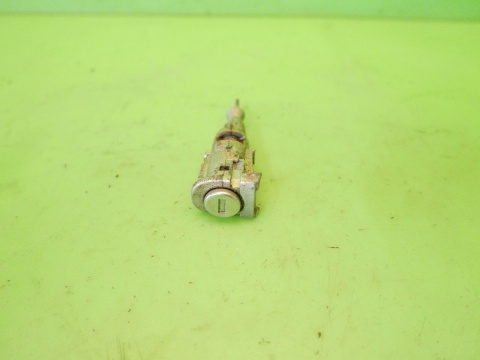 Zestaw stacyjka wkładka lewa przód grot kluczyka VW GOLF V 1K 1.4 16V 03-09