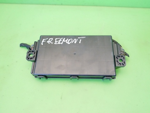 Moduł odbiornik keyless (P)68086377AE FIAT FREEMONT I 11-15