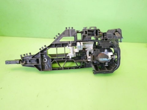 Klamka zewnętrzna lewa przód keyless PXR FIAT FREEMONT I 11-15