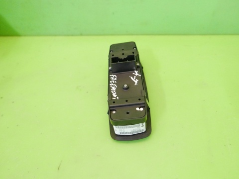 Panel przełącznik szyb lusterek lewy przód 56046826AC FIAT FREEMONT I 11-15