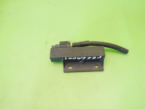 Antena passive entry keyless P68068148AA FIAT FREEMONT I 11-15