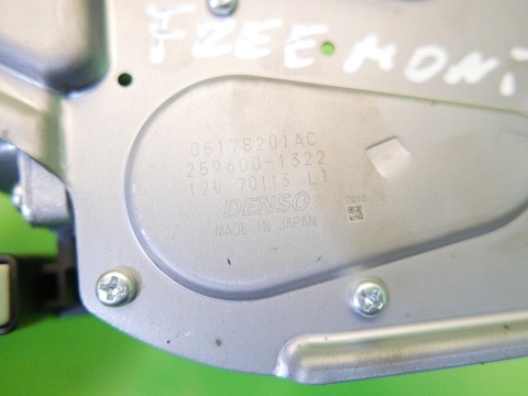 Silniczek wycieraczki tył 05178201AC 259600-1322 FIAT FREEMONT I 11-15