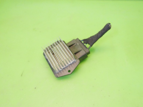 Opornik rezystor wentylatora dmuchawy 4993002131 FIAT FREEMONT I 11-15