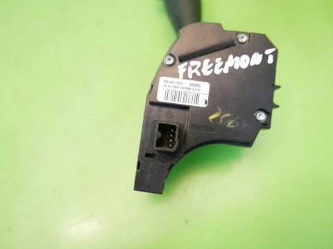 Przełącznik zespolony kierunkowskazów wycieraczek 56046118AC FIAT FREEMONT I 11-15