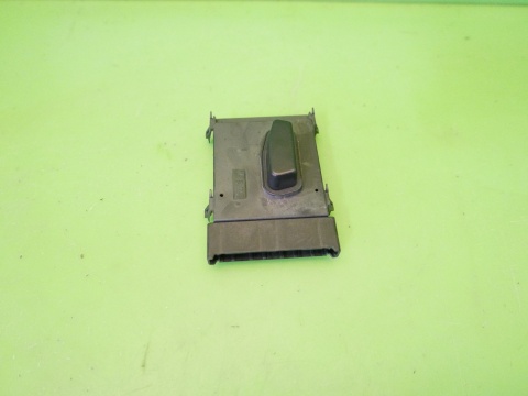 Panel przełącznik regulacji fotela lewy przód 56049429AE FIAT FREEMONT I