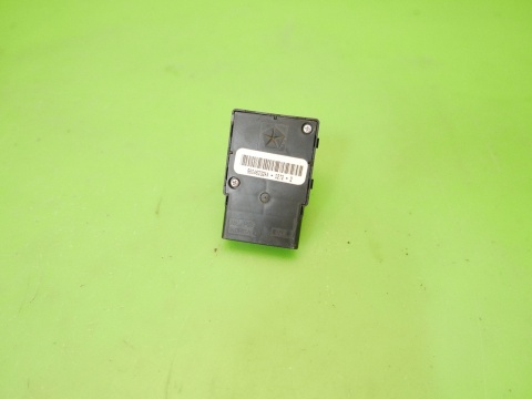 Panel przełącznik regulacji fotela lewy przód 56046232AA FIAT FREEMONT I