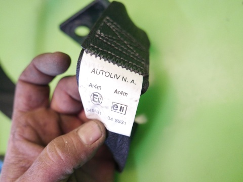 Pas bezpieczeństwa lewy tył III rząd FIAT FREEMONT I 11-15