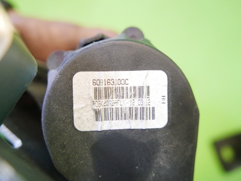 Pas bezpieczeństwa lewy tył III rząd FIAT FREEMONT I 11-15