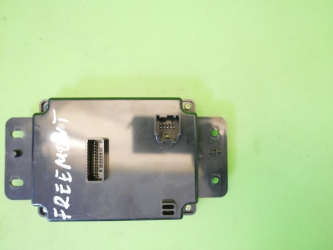 Moduł sterownik klimatyzacji P68146008AA FIAT FREEMONT I 11-15