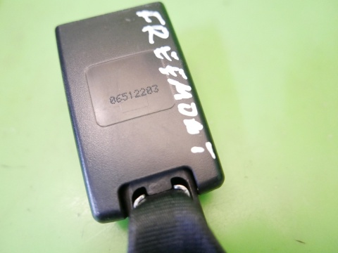 Zapięcie zatrzask pasów tył III rząd 1AN211X9AB FIAT FREEMONT I 11-15