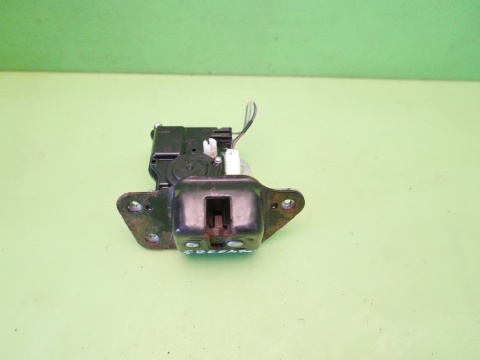 Centralny zamek klapy tył bagażnika FIAT FREEMONT I 11-15