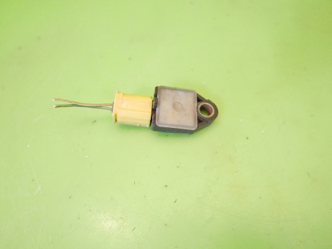 Czujnik uderzenia przód 56038950AA FIAT FREEMONT I 11-15