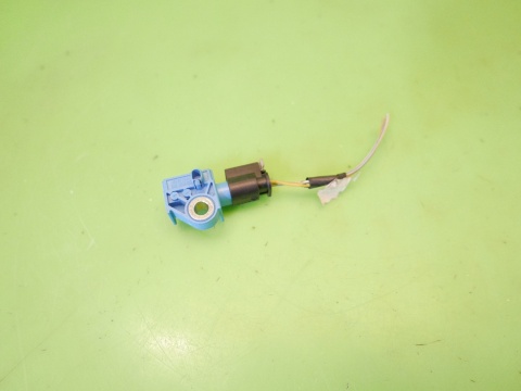 Czujnik uderzenia bocznego 56054183AA 5WK44449 FIAT FREEMONT I 11-15