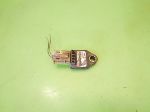 Czujnik uderzenia przód 56038950AA FIAT FREEMONT I 11-15