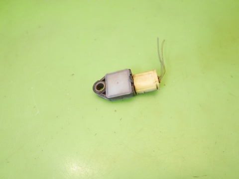 Czujnik uderzenia przód 56038950AA FIAT FREEMONT I 11-15