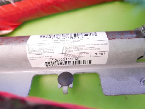 Kurtyna powietrzna airbag prawa 04680642AA FIAT FREEMONT I 11-15