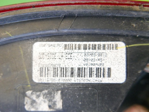 Lampa lewa tył w błotnik Visteon 68078481AD FIAT FREEMONT I 11-15