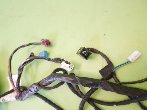 Wiązka instalacja lewa przód 68065999AC FIAT FREEMONT I 11-15