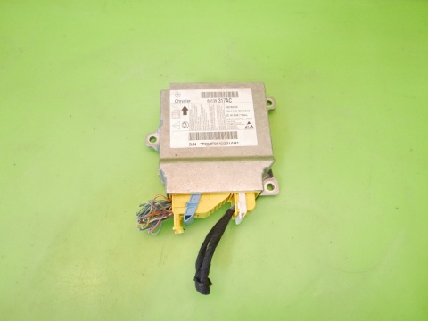 Moduł sensor airbag 68139317AC 5WY89130 FIAT FREEMONT I 11-15