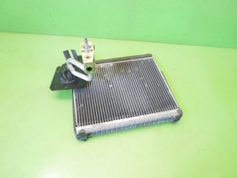 Parownik klimatyzacji przód AA447500-4100 FIAT FREEMONT I 11-15