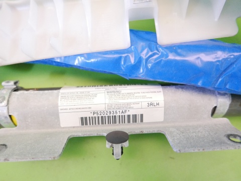 Kurtyna powietrzna airbag lewa 04680643AA FIAT FREEMONT I 11-15