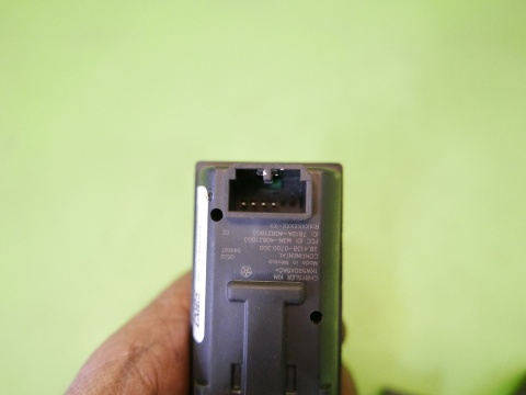 Przełącznik włącznik przycisk start stop FIAT FREEMONT I 11-15