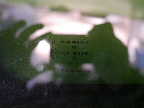 Szyba karoseryjna lewa tył AS3 ciemna FIAT FREEMONT I 11-15