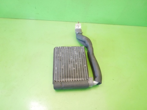 Parownik klimatyzacji tył FIAT FREEMONT I 11-15