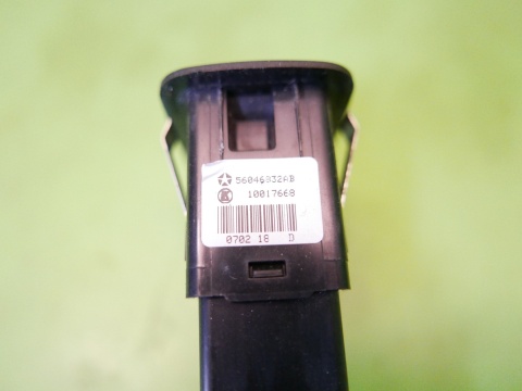 Przełącznik szyby lewy tył 56046832AB FIAT FREEMONT I 11-15