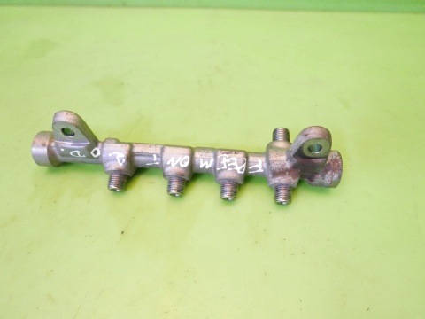 Listwa wtryskowa 55234039 0445214254 FIAT FREEMONT I 2.0 D MJET 11-15