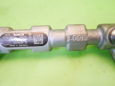 Listwa wtryskowa 55234039 0445214254 FIAT FREEMONT I 2.0 D MJET 11-15