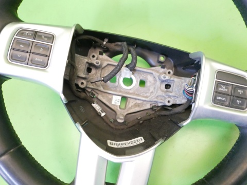 Kierownica multifunkcyjna + poduszka airbag FIAT FREEMONT I 11-15