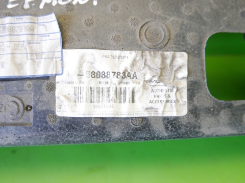 Absorber pianka styropian zderzaka tył 68088783AA FIAT FREEMONT I 11-15