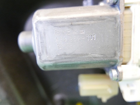 Mechanizm podnośnik szyby lewy tył FIAT FREEMONT I 11-15