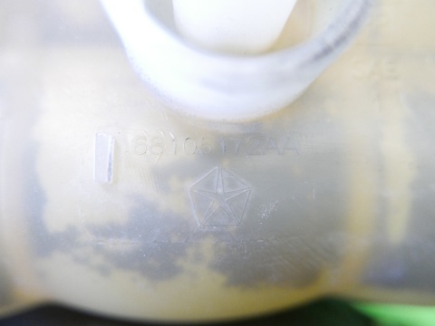 Zbiorniczek wyrównawczy 68105172AA FIAT FREEMONT I 2.0 D MJET 11-15