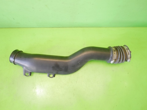 Rura przewód powietrza dolot 04627073AE FIAT FREEMONT I 2.0 D MJET 11-15