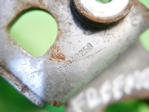 Łapa linek zmiany biegów 55240250 FIAT FREEMONT I 2.0 D MJET 11-15